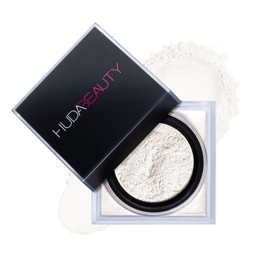 HudaBeauty Easy Bake Loose Baking & Setting Powder (Sugar Cookie)