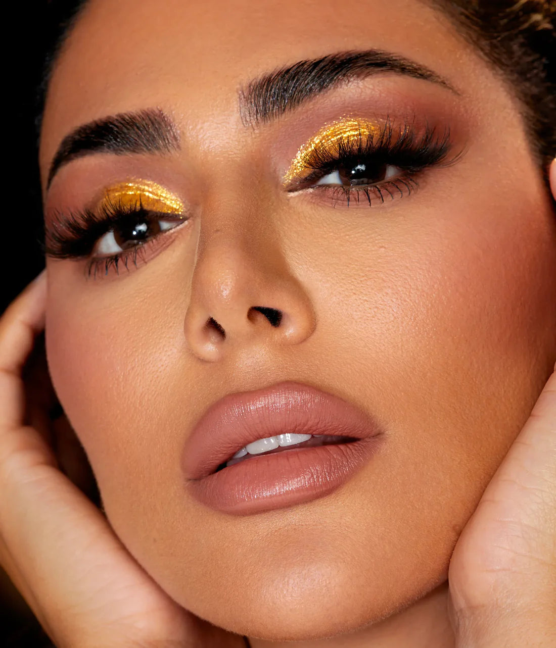 HudaBeauty Empowered Eyeshadow Palette