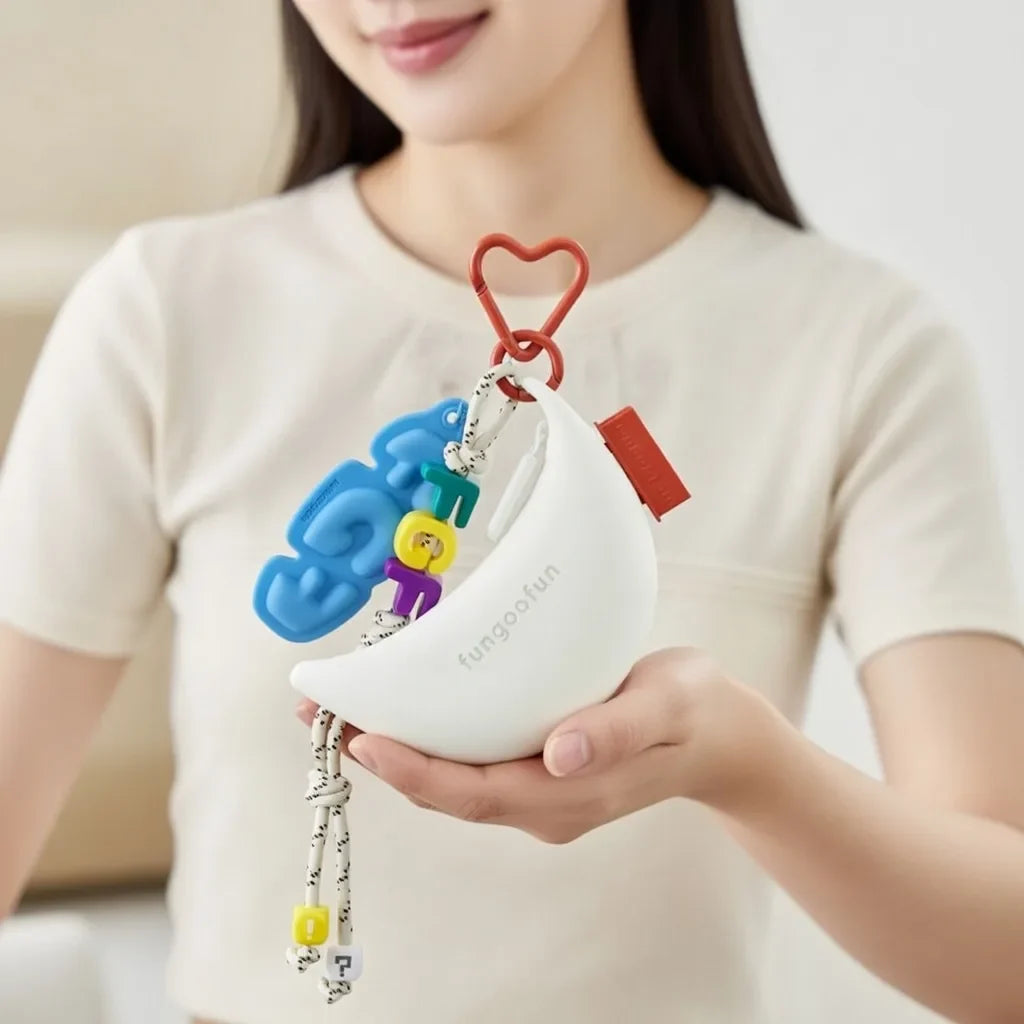FUNGOOFUN Mini Banana Bag Pendant - White